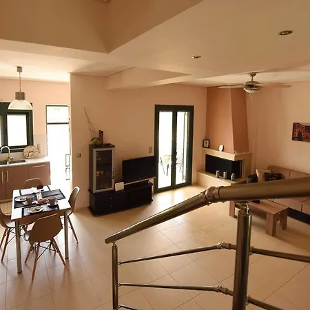 Panelma Tranquil Coastal Retreat In Zacharo Daire *