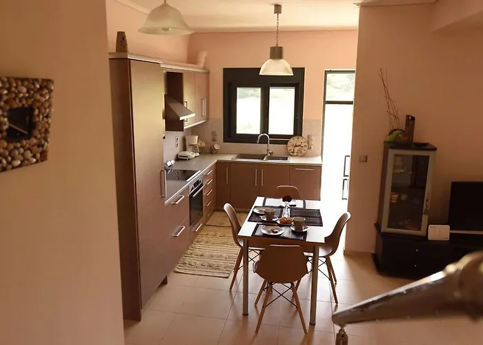 شقة Panelma Tranquil Coastal Retreat In Zacharo Tholon